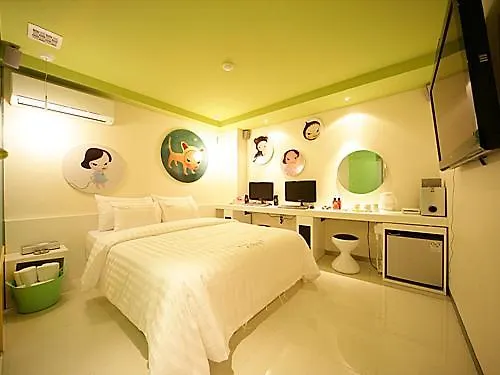 Echae Hotel 2 Sinchon Motel 2*